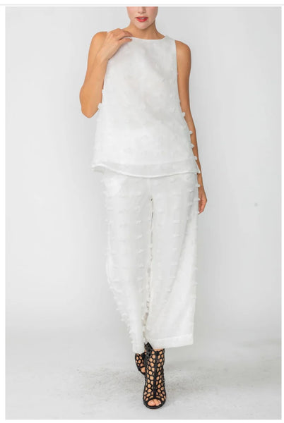 IC Collection 4712T BOAT NECK SLEEVELESS TOP IC Collection