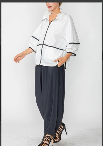 IC Collection 6010J White and Black Stretch Rouched Sleeve Rouched Stand Neck Zip-Up Jacket IC Collection