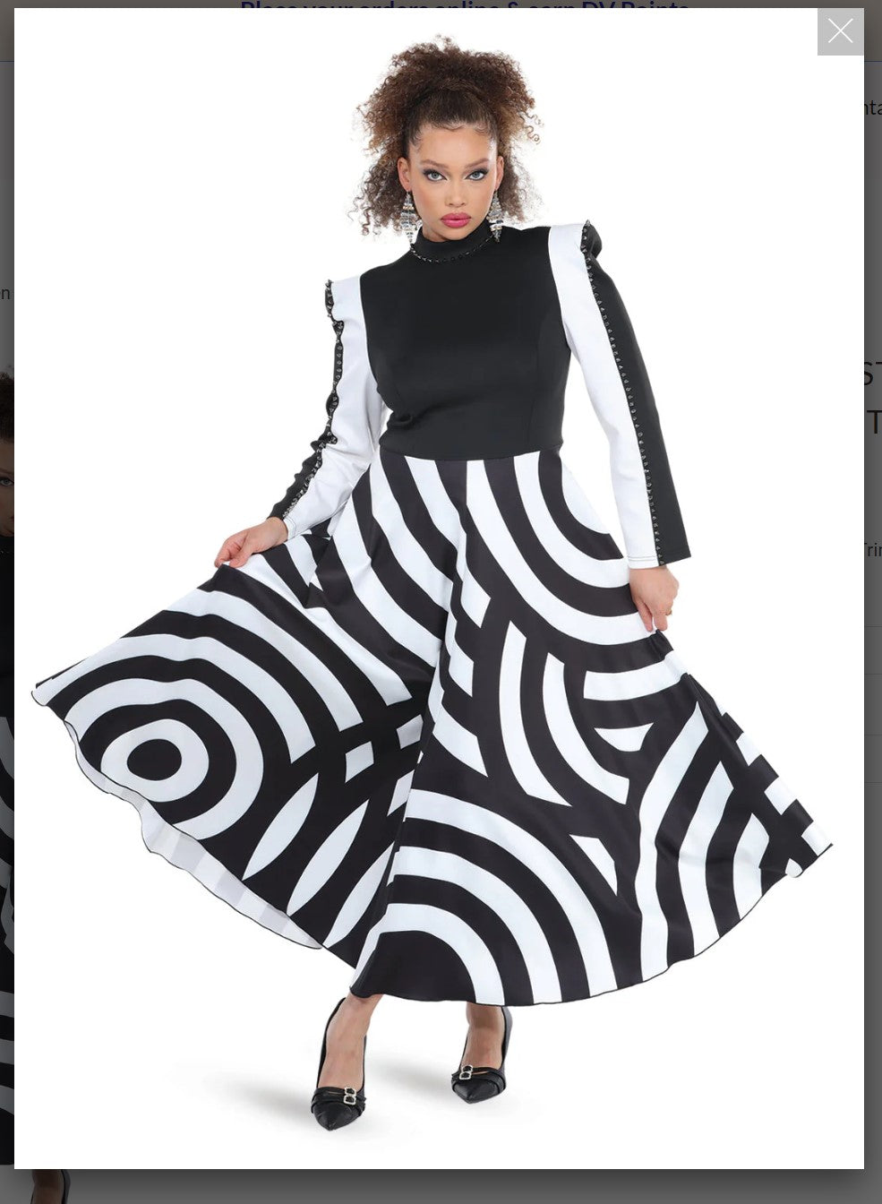 Love The Queen Style 17572 1PC Black/White Stripe Dress Love The Queen