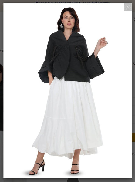 Love The Queen Style 17617  2PC Top/Skirt Set